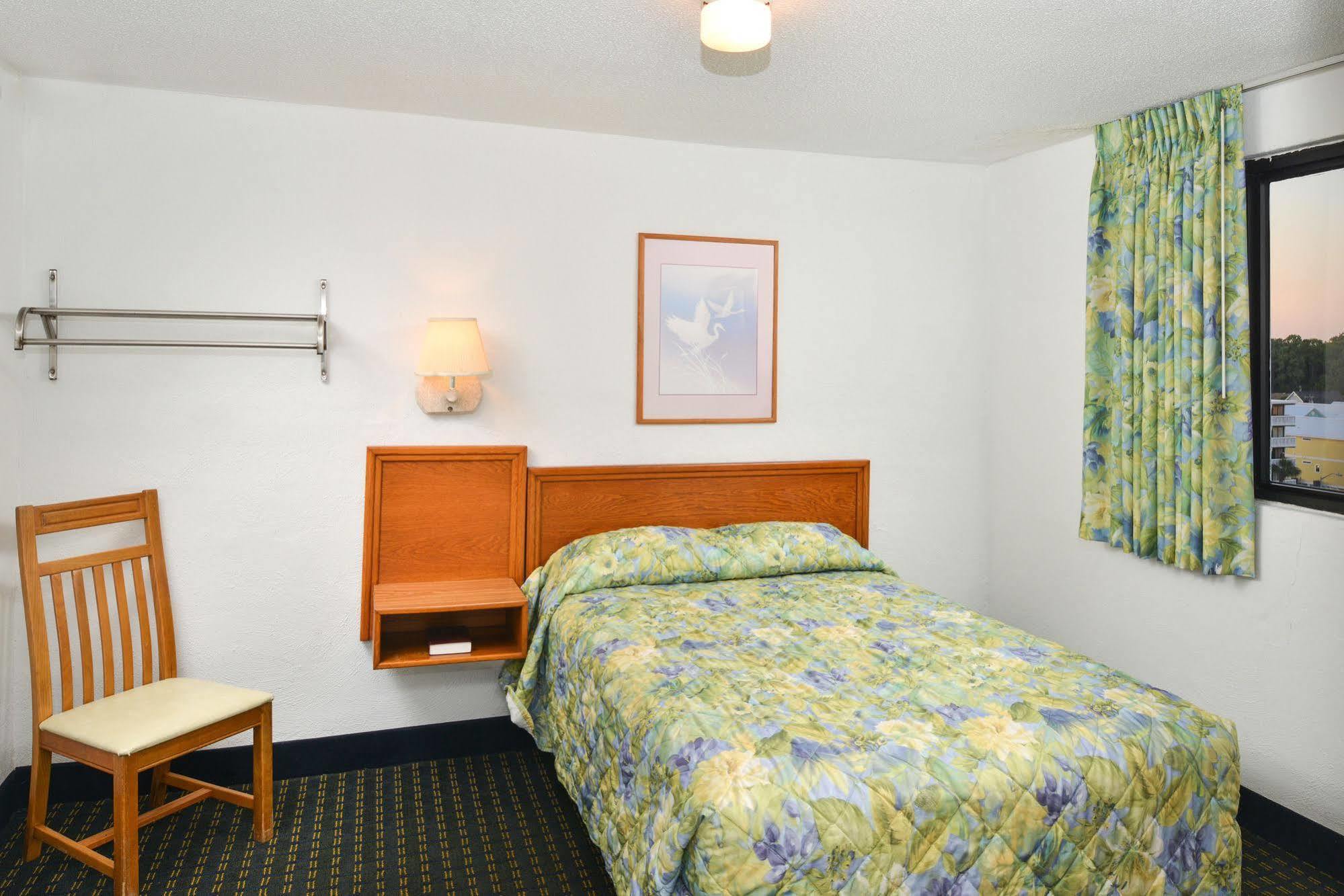 Sea Horn Hotel Myrtle Beach Exterior photo